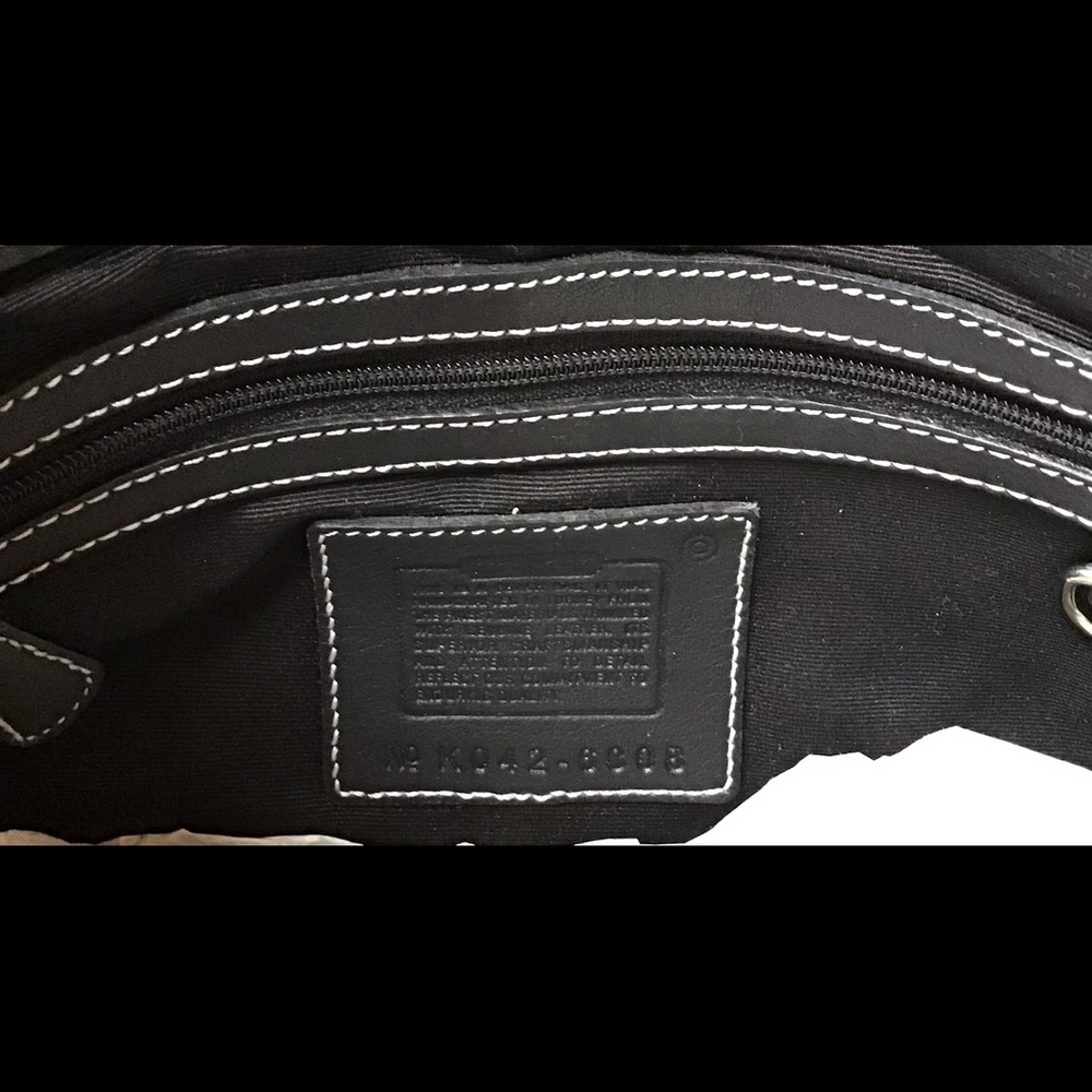 Coach Signature shoulder bag - Picture 6 of 6